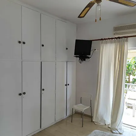 Apartmán γκαρσονιέρα ισογείου επιπλωμένη *